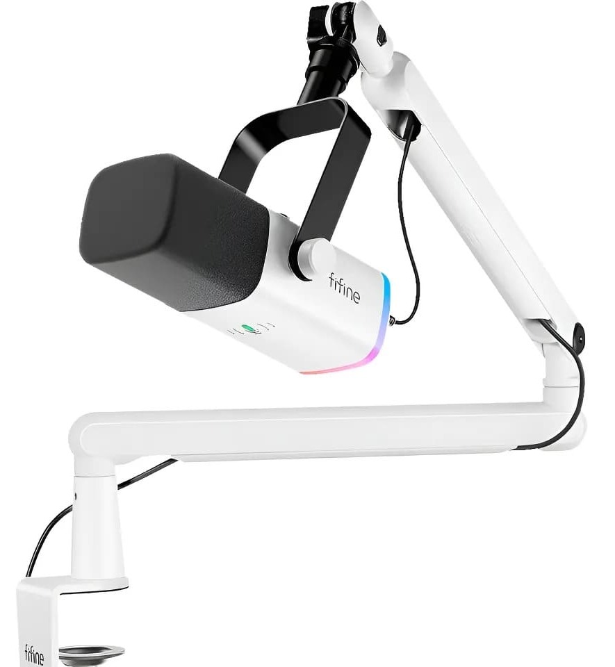 Imagem do Microfone Fifine AM8 no suporte Fifine BM88